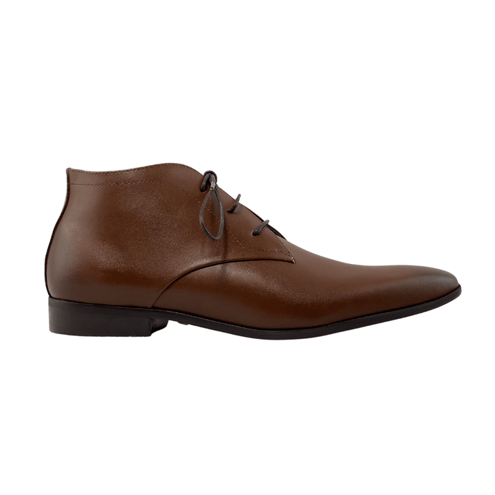 'Benjie' men's wide-fit EEE vegan chukka by Zette Shoes - Cognac