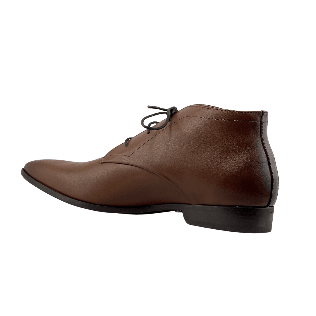'Benjie' men's wide-fit EEE vegan chukka by Zette Shoes - Cognac