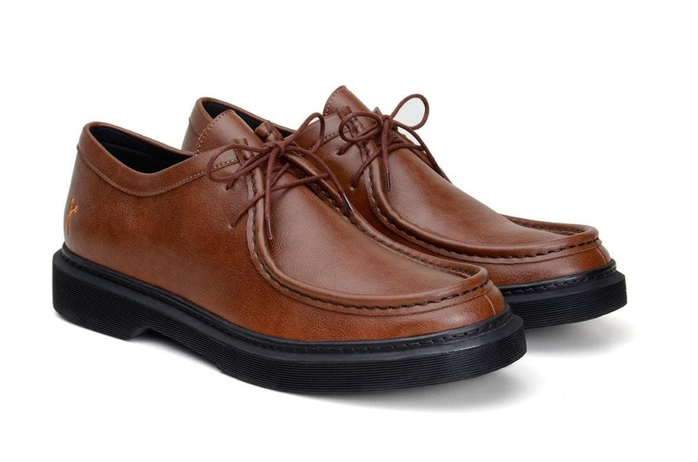 'Wallabee' matte cognac vegan low-top sneaker by King55 - Vegan Style