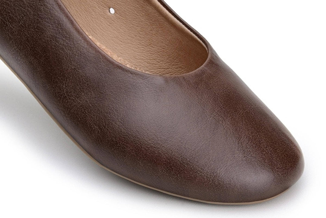 'Nelita' vegan women's flat by Ahimsa - cognac - Vegan Style