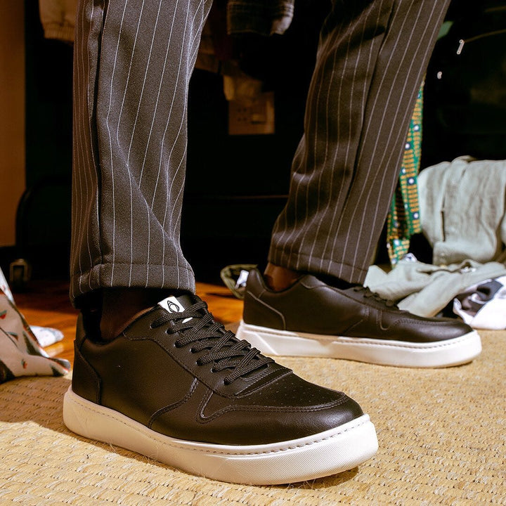 Sneaker 645 by Ahimsa - black