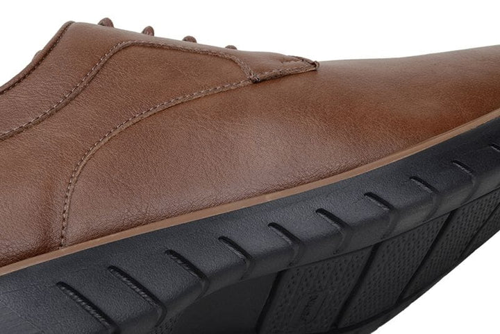 'Noah' men's wide-fit EEE vegan-leather shoe by Ahimsa - cognac