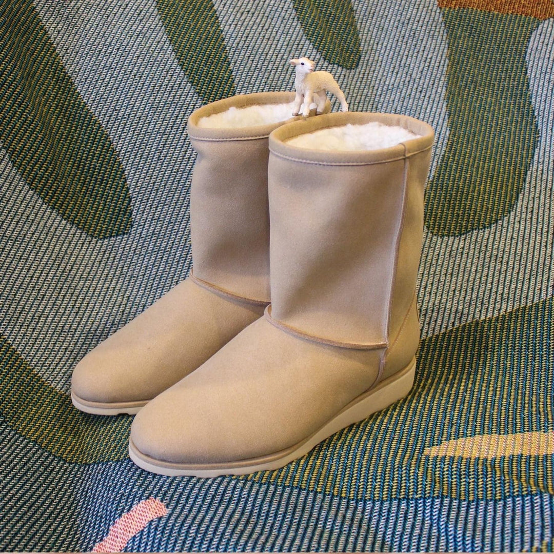 'Willow' high-quality fur-lined slipper boot - beige